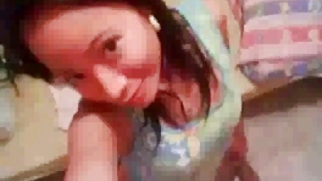 Bạn gái Big tits vẻ đẹp xxxx hoc sinh tham gia qua dễ thương người bạn
